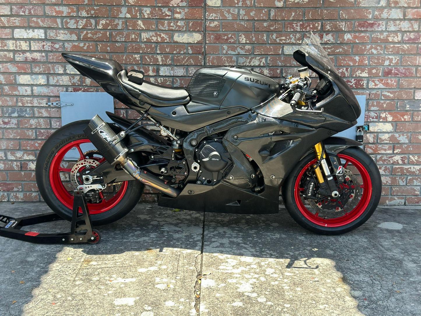 Suzuki GSXR1000R Superbike - Motorcycle 2021 1